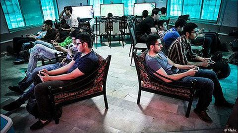 Iran has 20'000'000 computer gamers - Project Ainita
